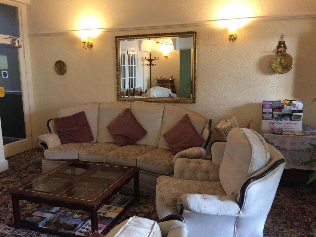 Bed and Breakfast The Whiteley Scarborough Esterno foto