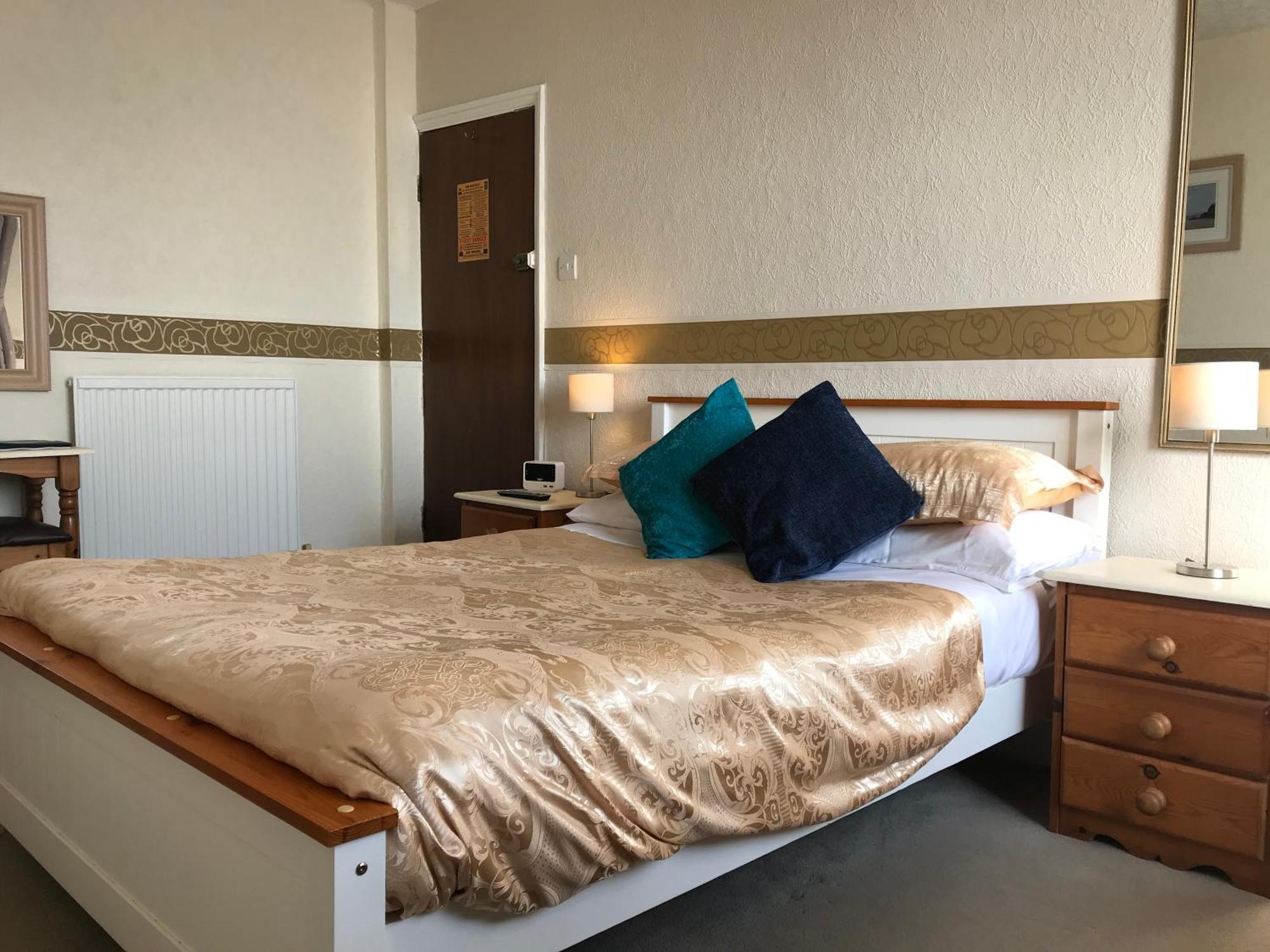Bed and Breakfast The Whiteley Scarborough Esterno foto